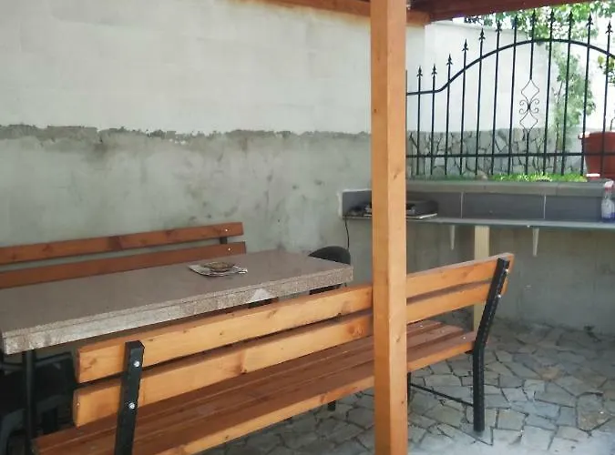 нани Къща за гости Асеновград